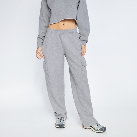 Tna Cozy Fleece Mega Cargo Sweatpant 